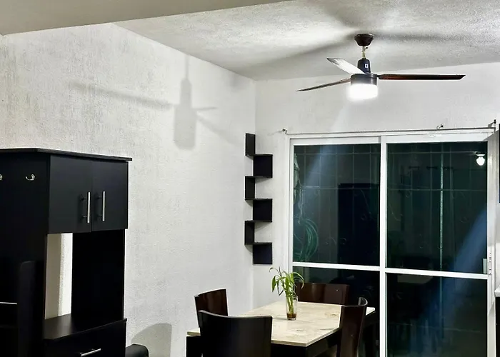 La Casa Del Cenote